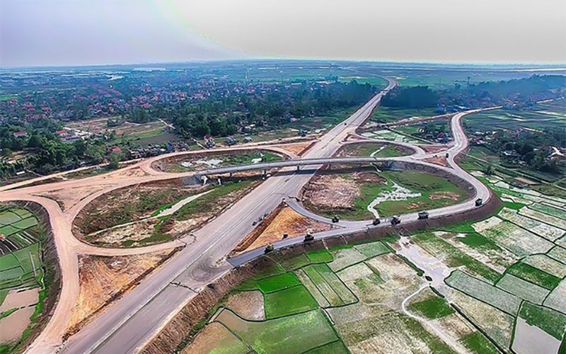 Cao tốc Dầu Giây - Phan Thiết vẫn đúng tiến độ trong mùa dịch