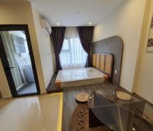 Cho thuê căn Studio full nội thất gỗ xịn xò nhất Vinhomes Q.9